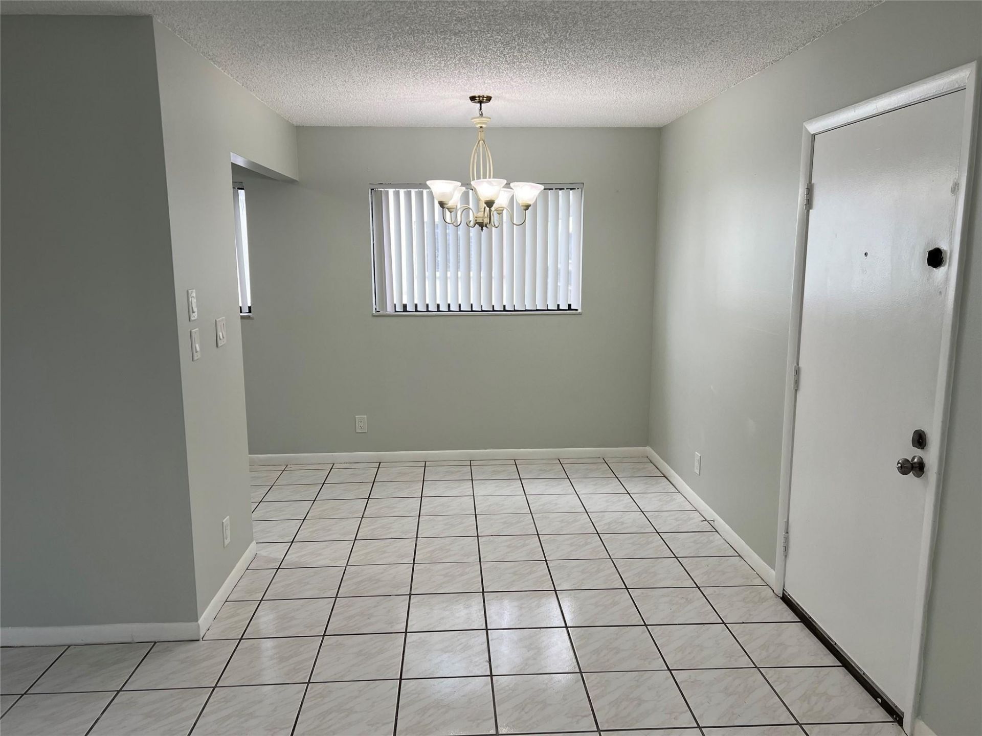 9920 NW 68th Place, Unit 210, Tamarac, FL 33321 Photo