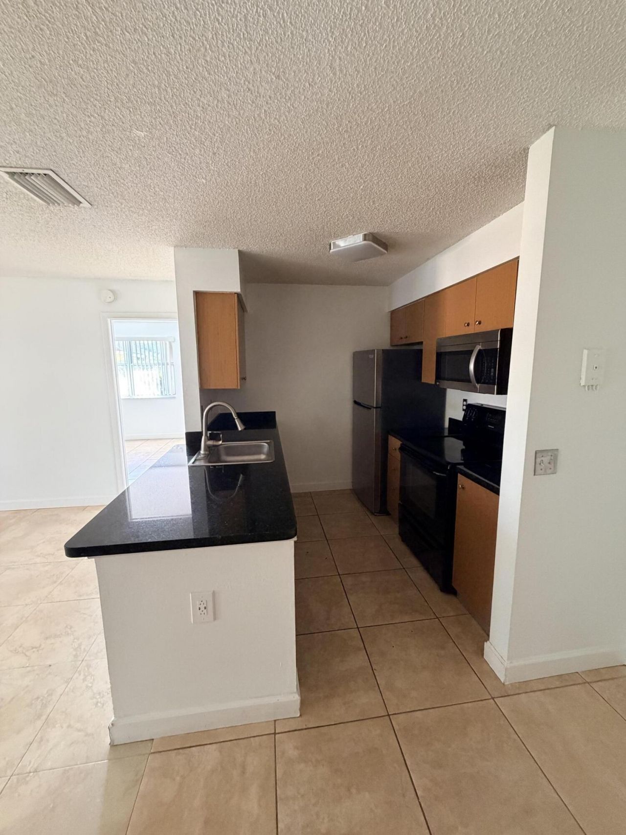 741 NW 104th Avenue, Unit 203, Hollywood, FL 33026 Photo