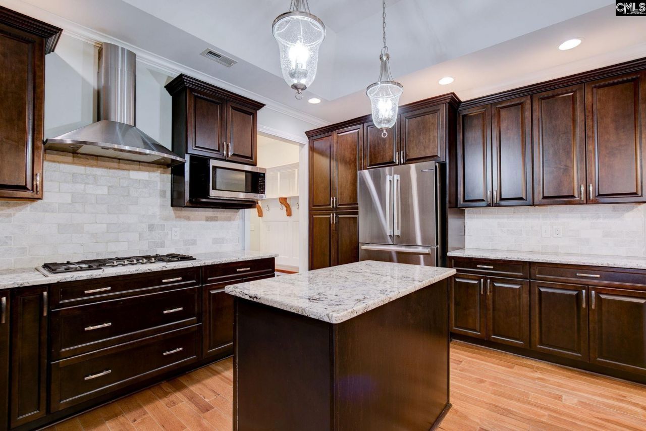 119 Country Lake Drive Photo 24