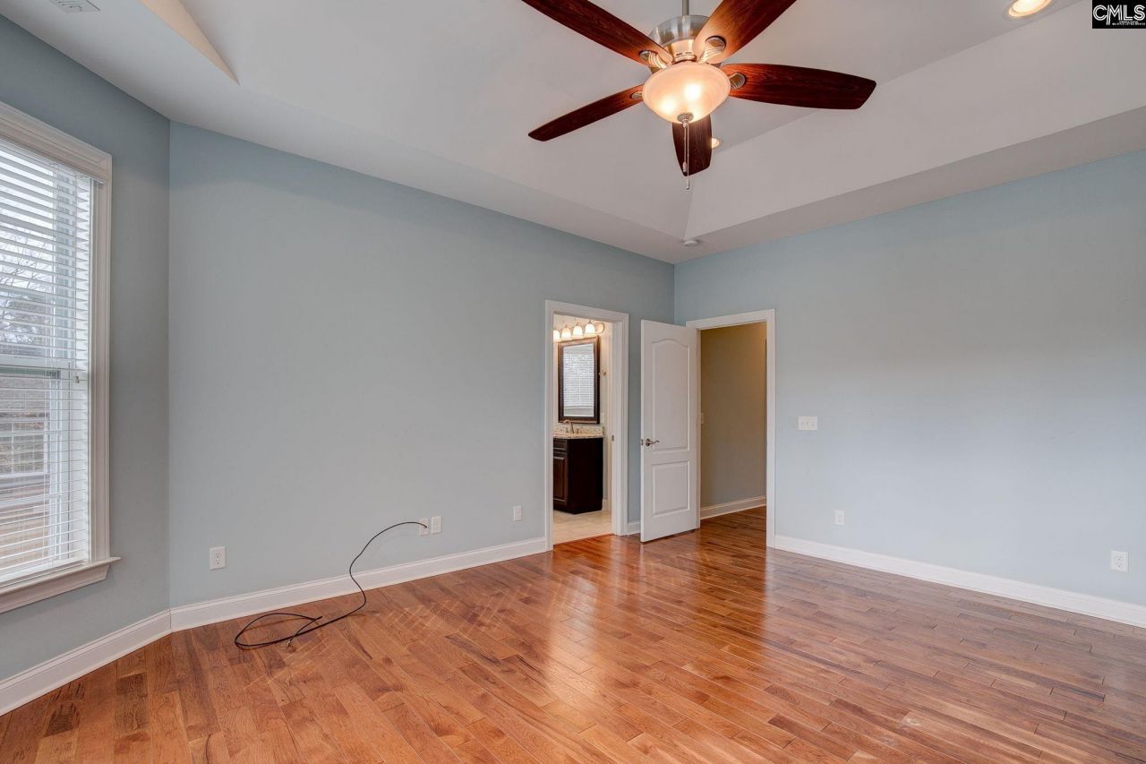 119 Country Lake Drive Photo 32