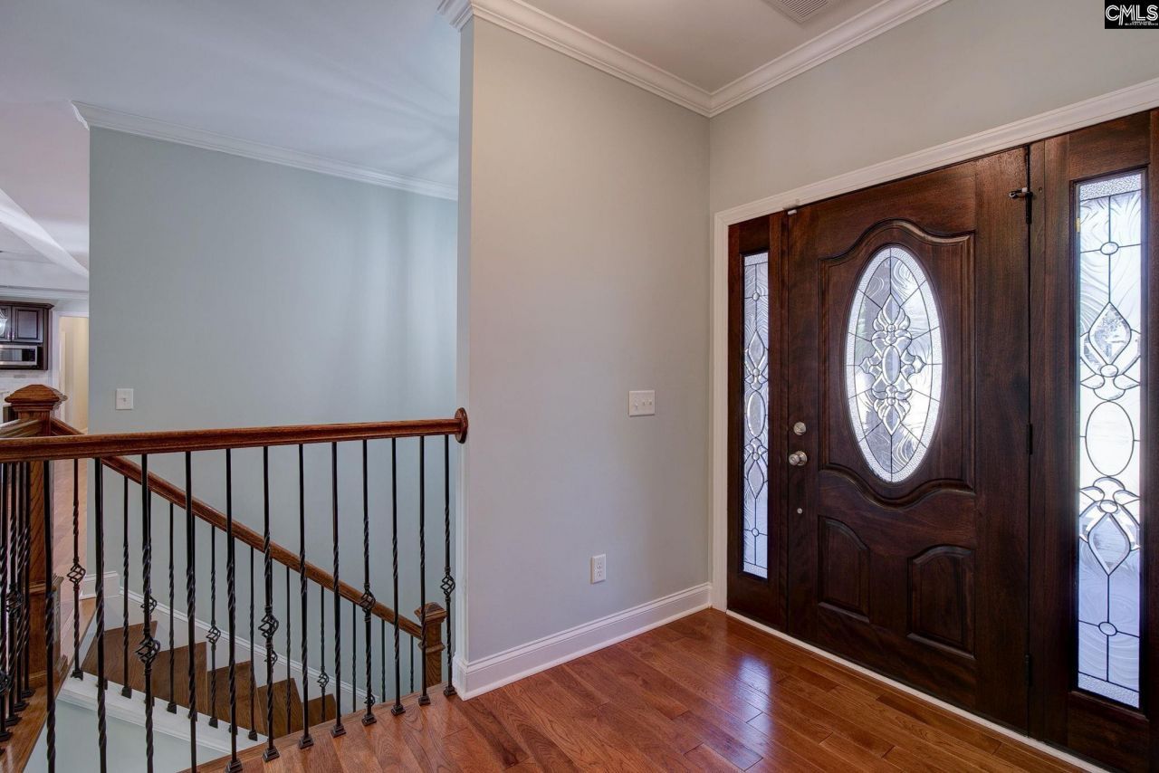 119 Country Lake Drive Photo 8