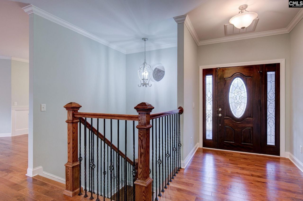 119 Country Lake Drive Photo 9