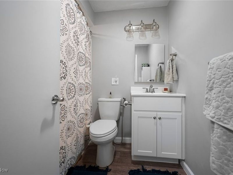 7647 Connelly Road, Masury, OH 44438 Photo 14