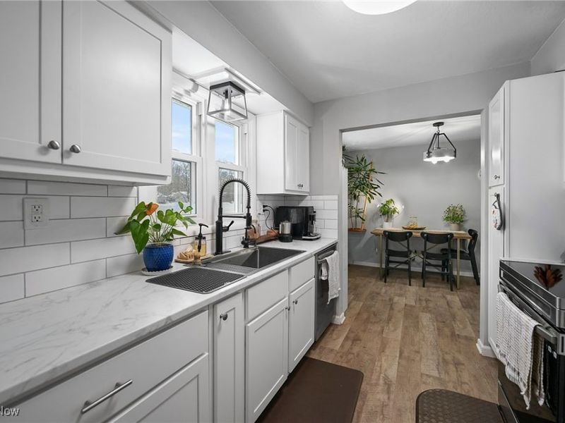 7647 Connelly Road, Masury, OH 44438 Photo 6