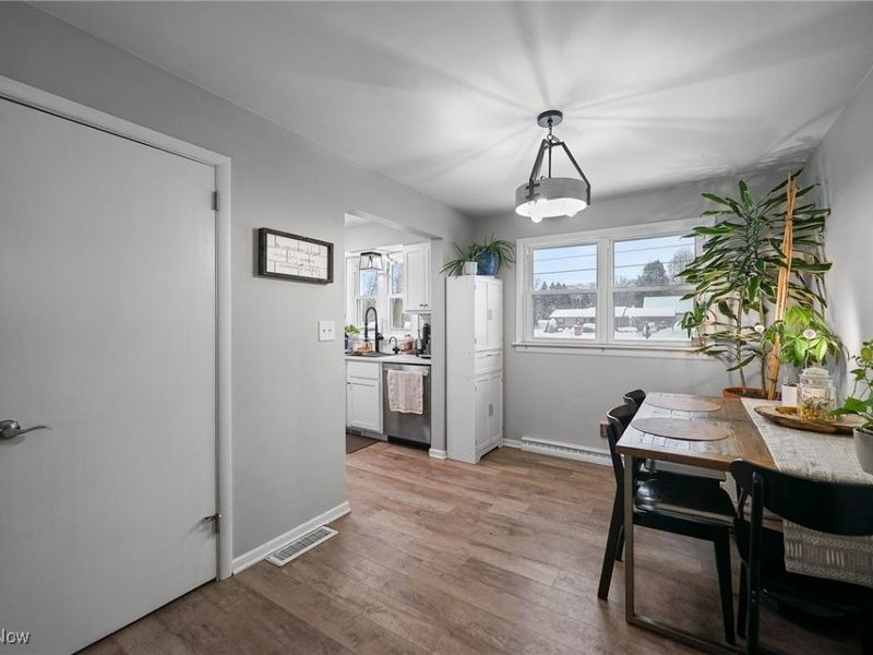 7647 Connelly Road, Masury, OH 44438 Photo 9