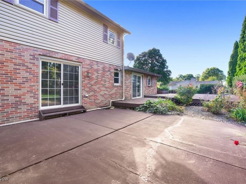 3863 Heckman Street NW, Uniontown, OH 44685 Photo 27