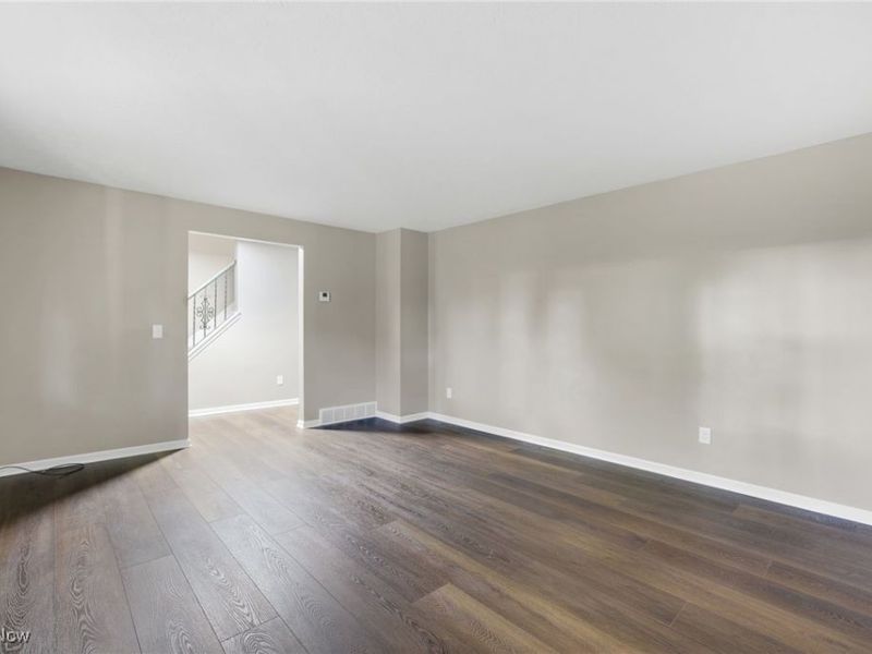 3863 Heckman Street NW, Uniontown, OH 44685 Photo 3