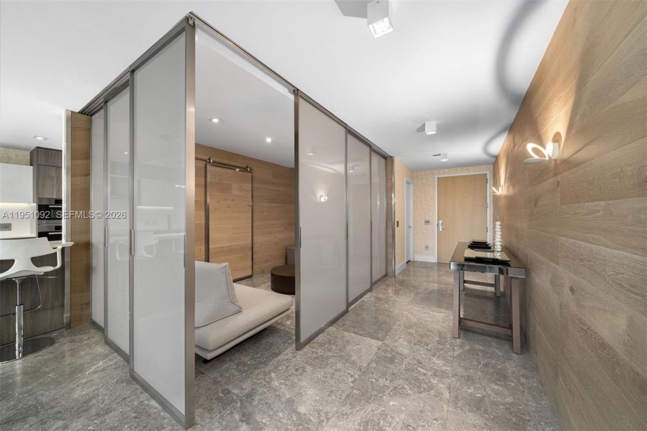 350 Ocean Dr, Unit 205N, Key Biscayne, FL 33149 Photo