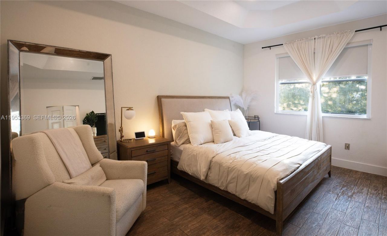 13276 SW 128th Psge , Miami, FL 33186 Photo