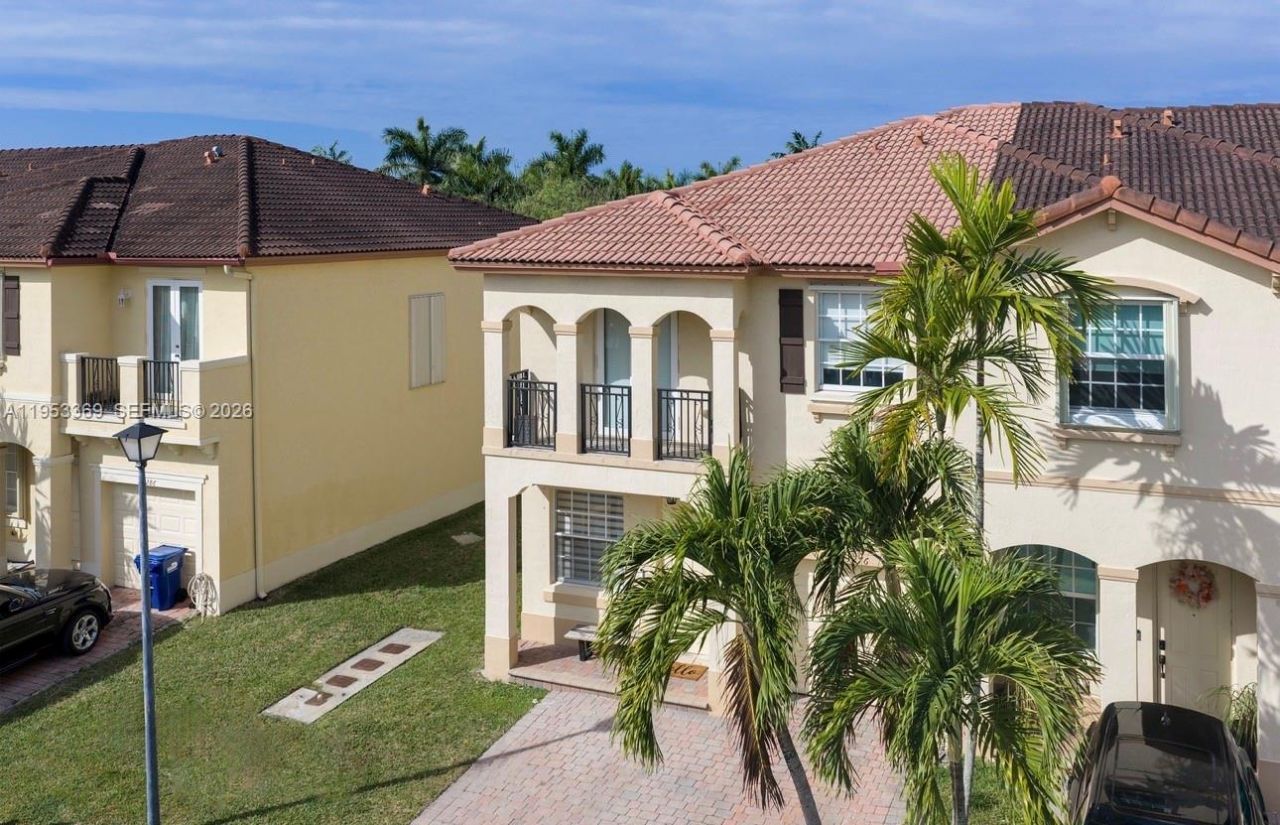 13276 SW 128th Psge , Miami, FL 33186 Photo