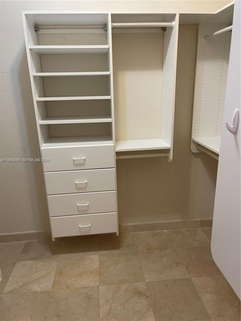 8925 Collins Ave, Unit 11D, Surfside, FL 33154 Photo