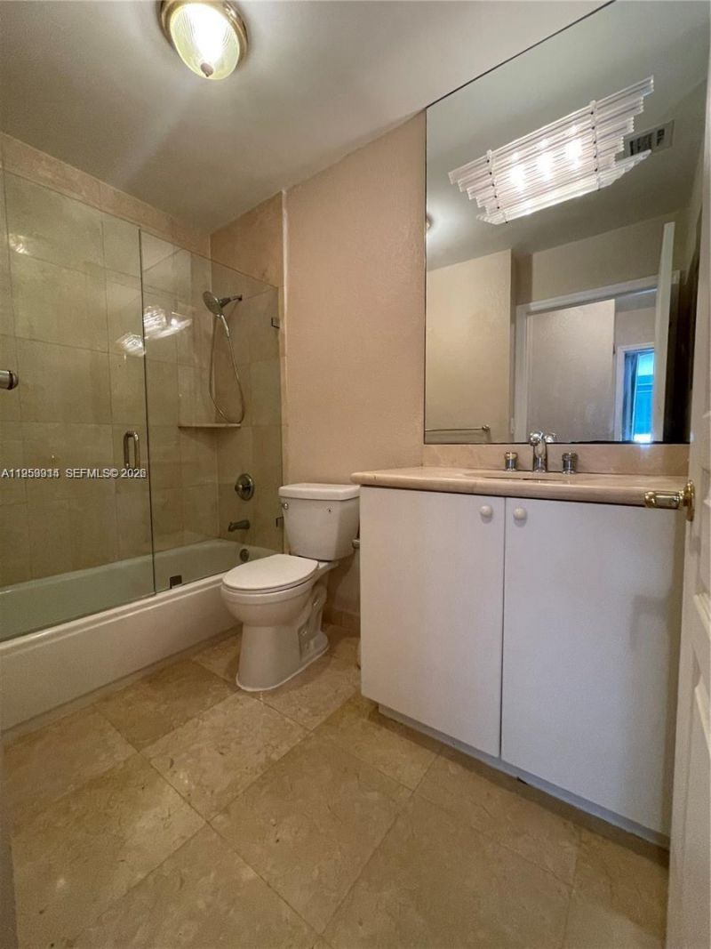 8925 Collins Ave, Unit 11D, Surfside, FL 33154 Photo