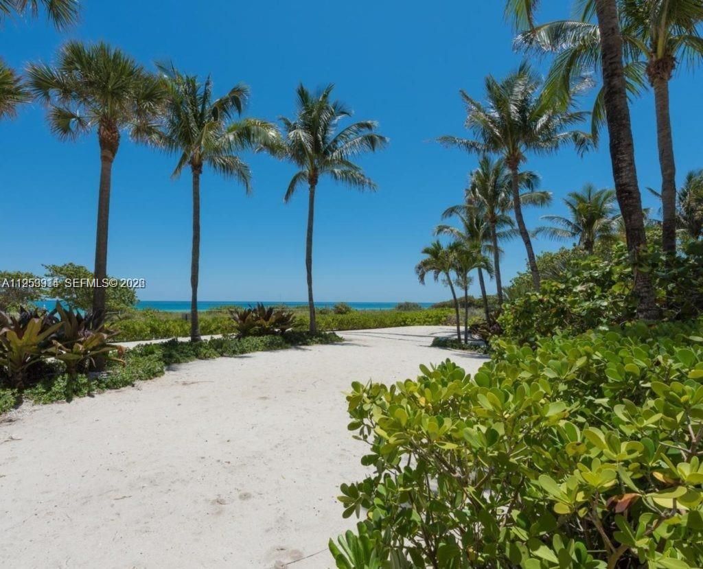 8925 Collins Ave, Unit 11D, Surfside, FL 33154 Photo