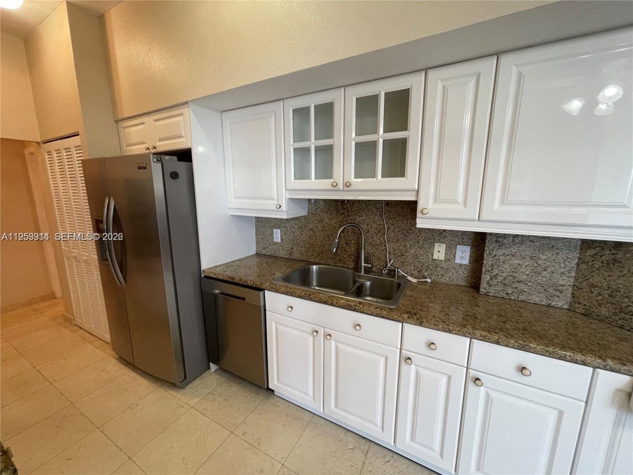 8925 Collins Ave, Unit 11D, Surfside, FL 33154 Photo