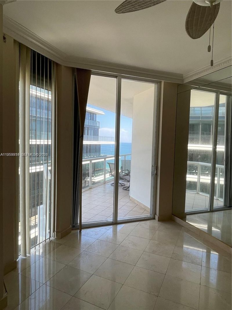 8925 Collins Ave, Unit 11D, Surfside, FL 33154 Photo