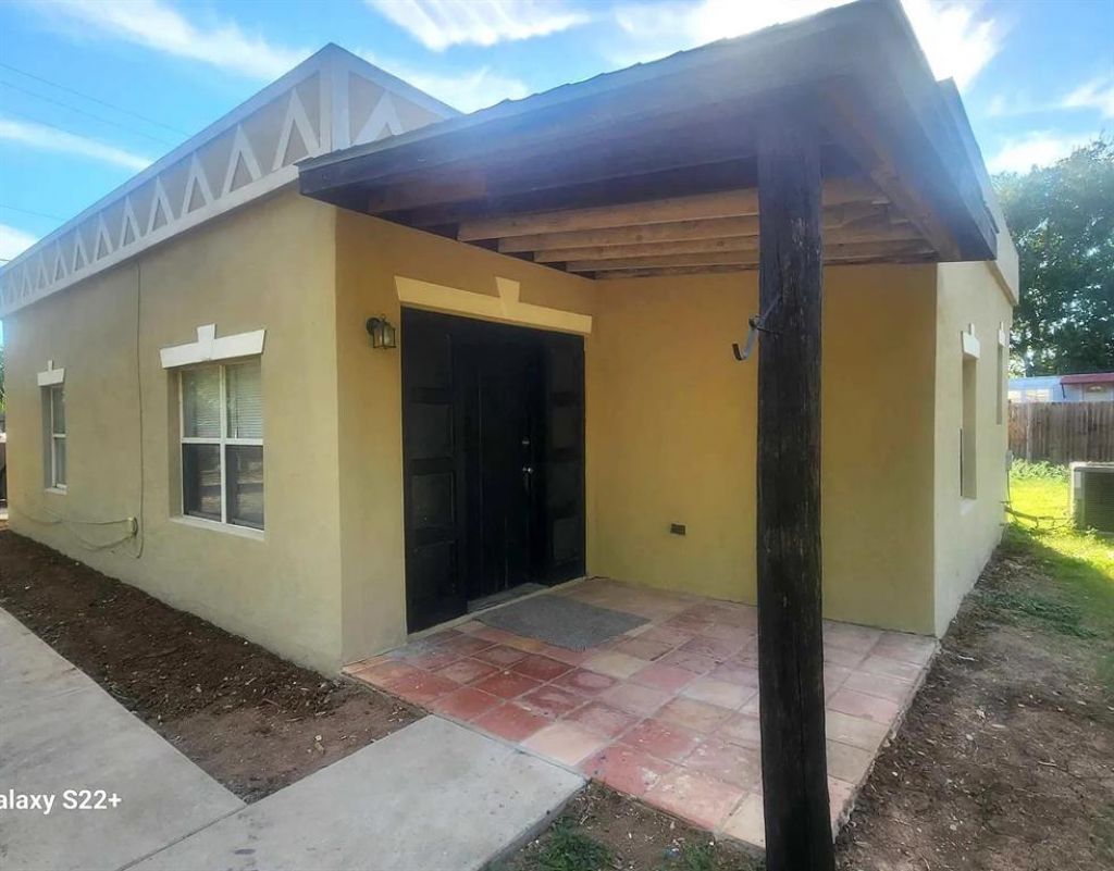 502 Wise Street, Newark, TX 76071 Main Photo