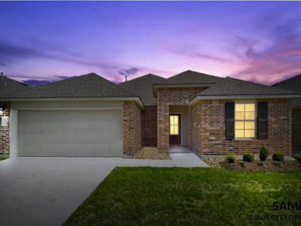 1517 Colonel Ridge , New Iberia, LA 70560