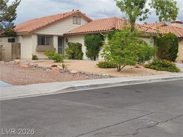 7716 Cobden Court, Las Vegas, NV 89147