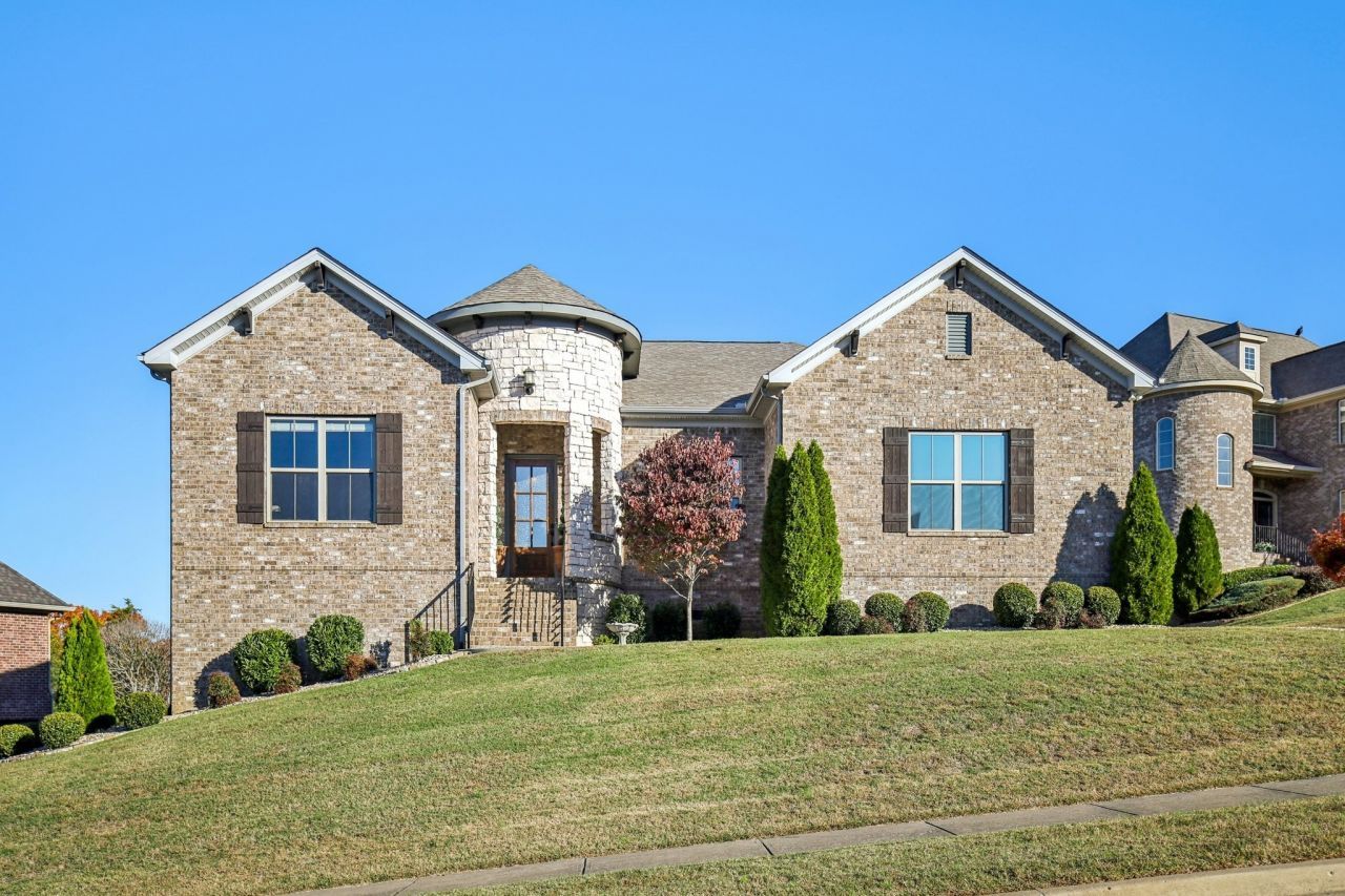 104 Copper Creek Dr, Goodlettsville, TN 37072 Main Photo