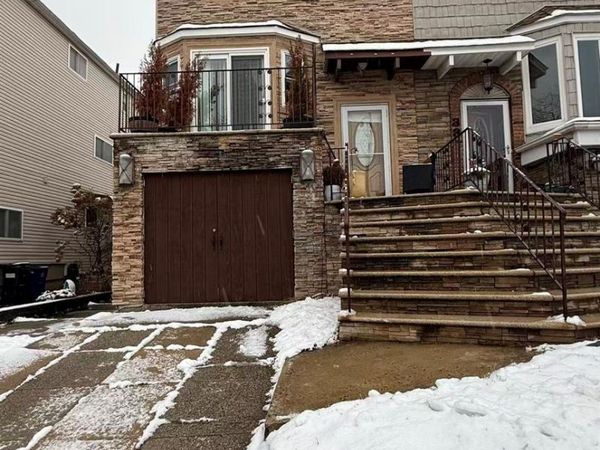35 Gauldy Avenue , Staten Island, NY 10314