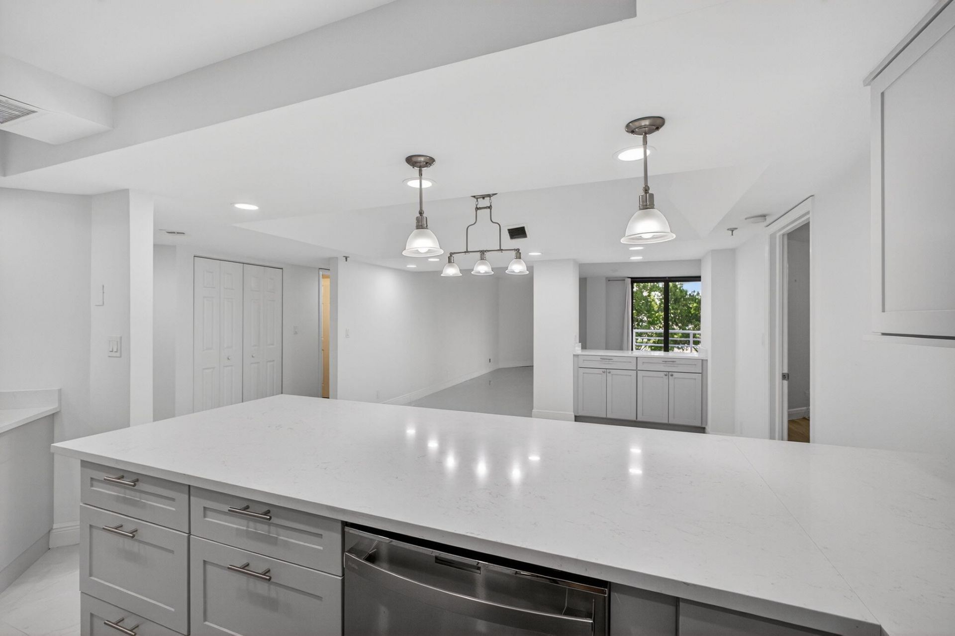 176 Helios Drive, Unit 209, Jupiter, FL 33477 Photo