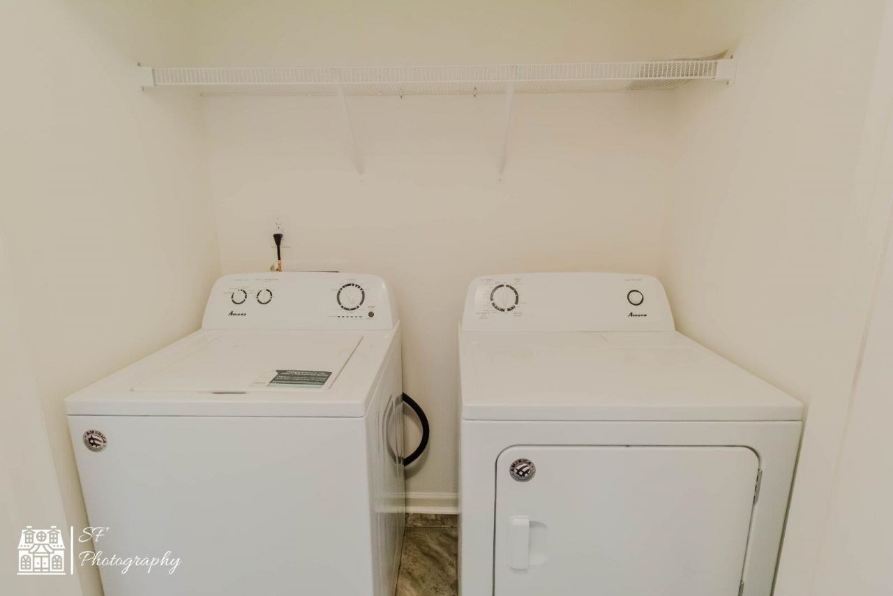 305 Cherwell Ct. Photo 19