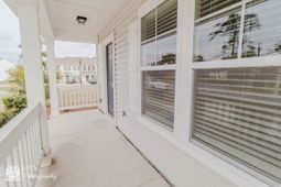 305 Cherwell Ct. photo 4