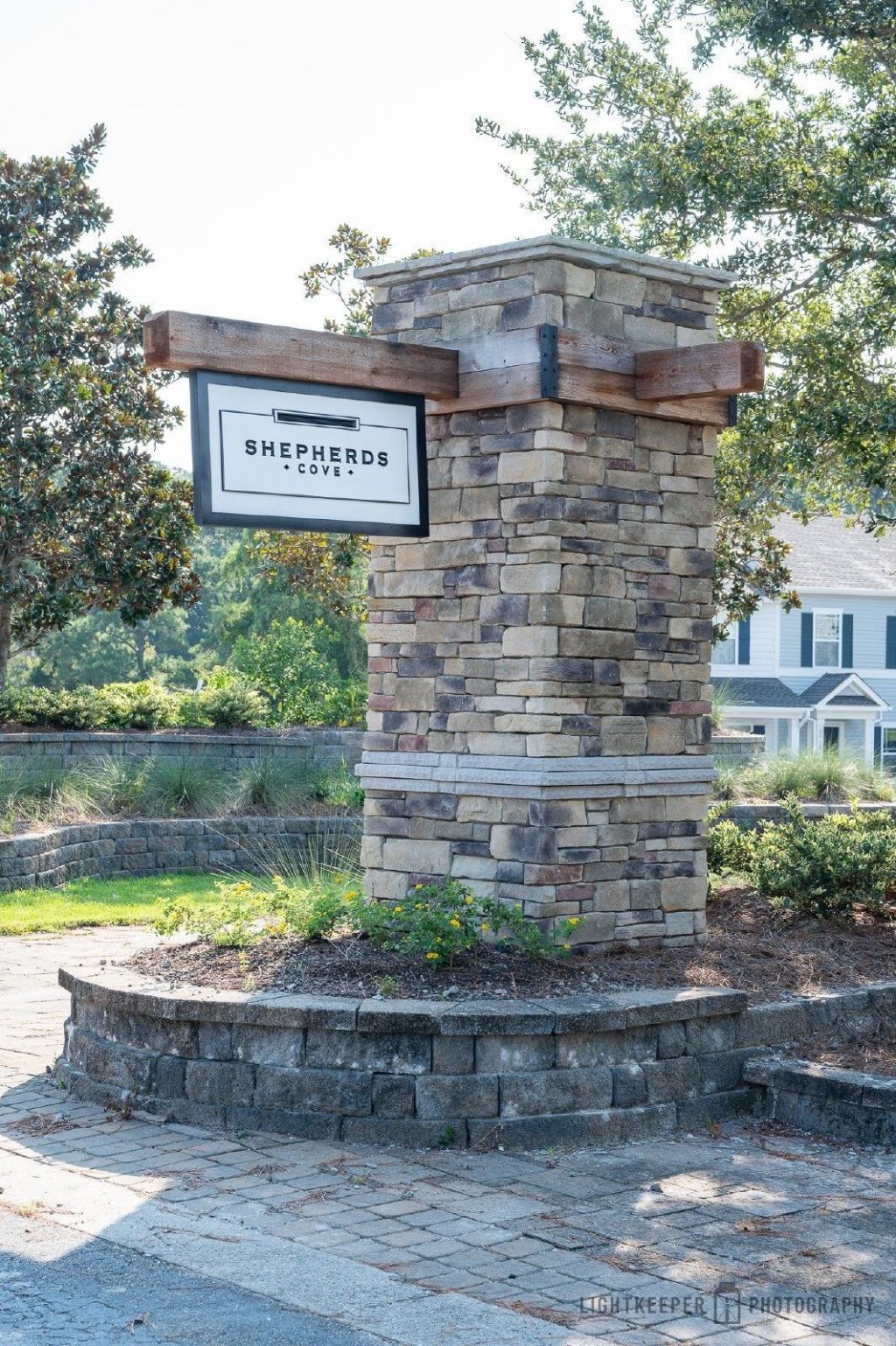 305 Cherwell Ct. Photo 20