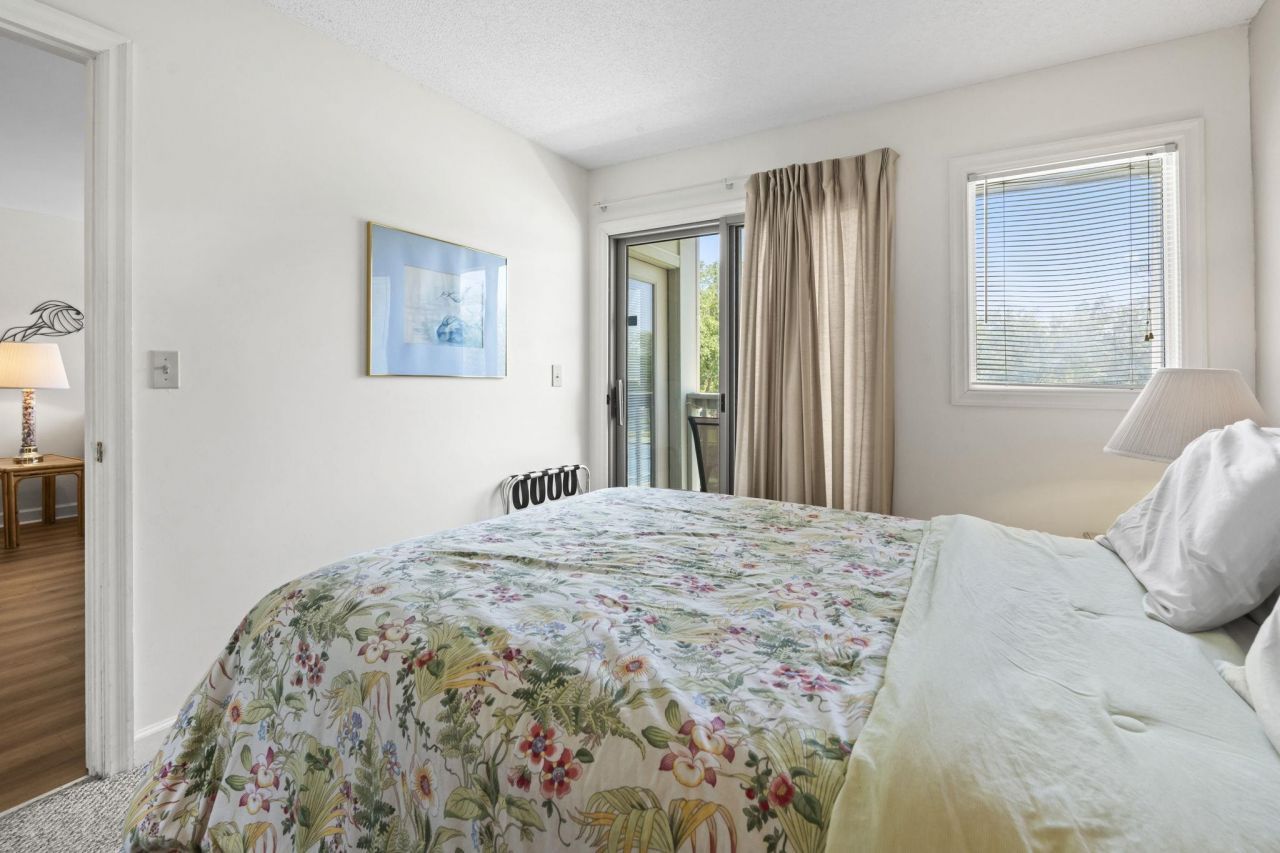 5905 South Kings Hwy.  Photo 10