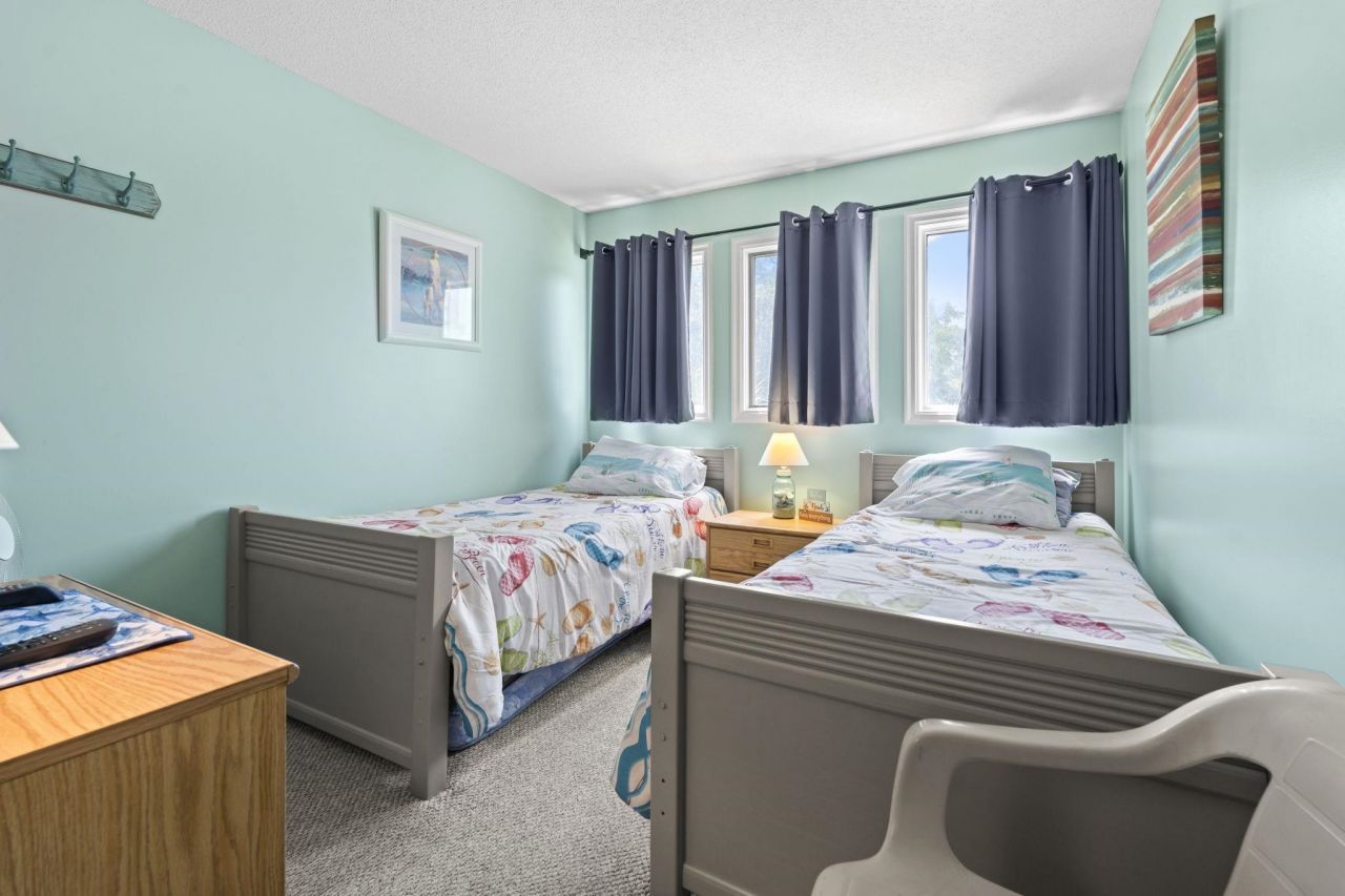 5905 South Kings Hwy.  Photo 17