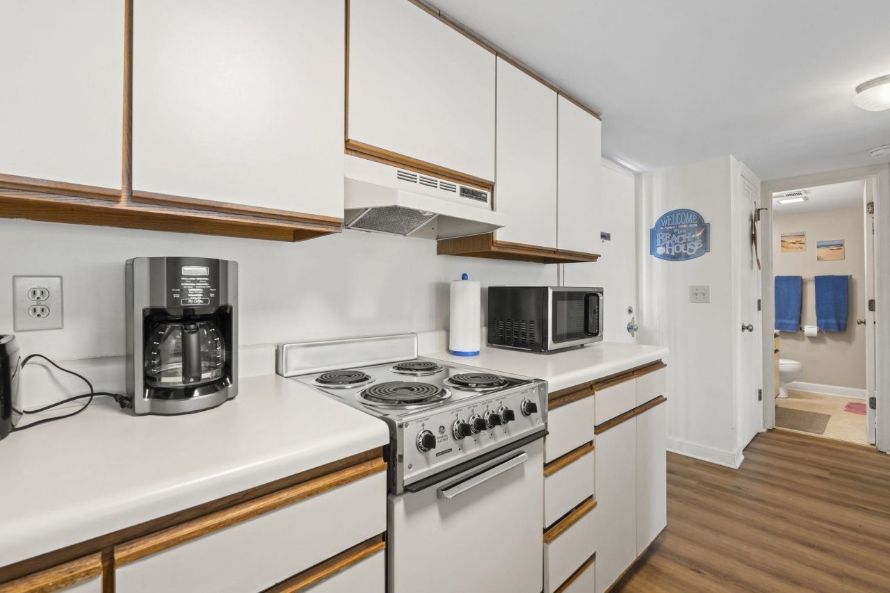 5905 South Kings Hwy.  Photo 20