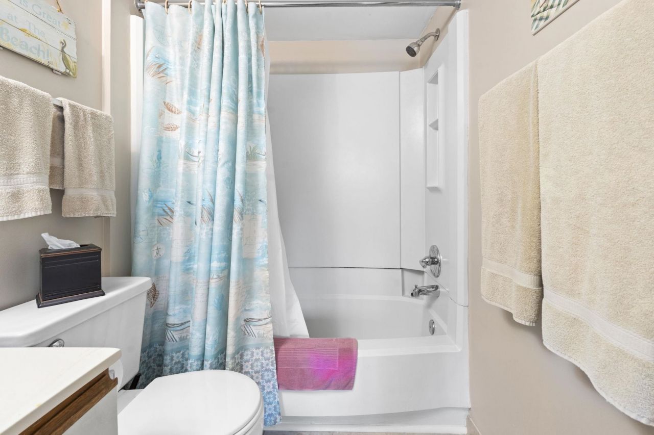 5905 South Kings Hwy.  Photo 9