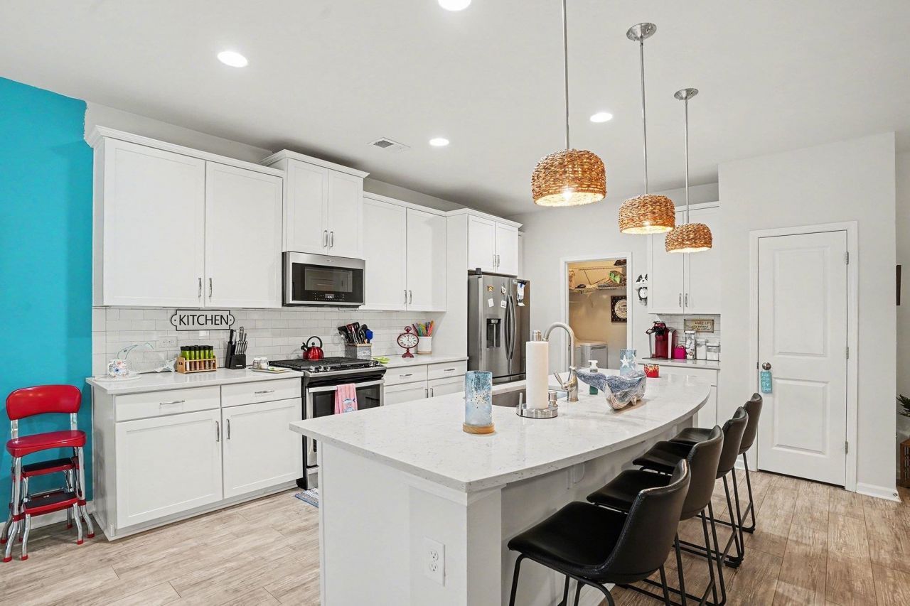 330 Splendor Circle Photo 9