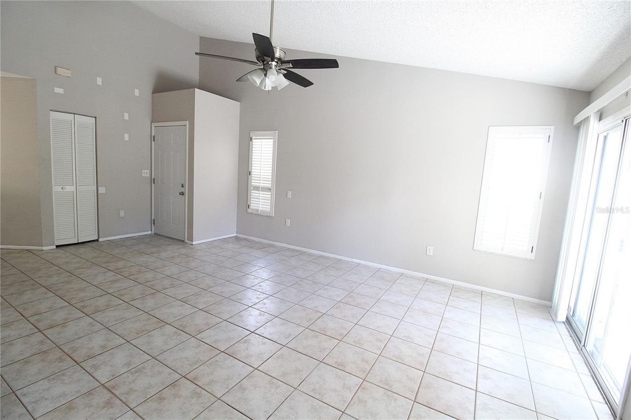 4218 Saint Charles Drive, Sarasota, FL 34243 Photo