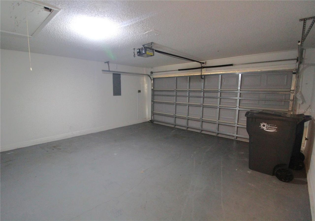 4218 Saint Charles Drive, Sarasota, FL 34243 Photo