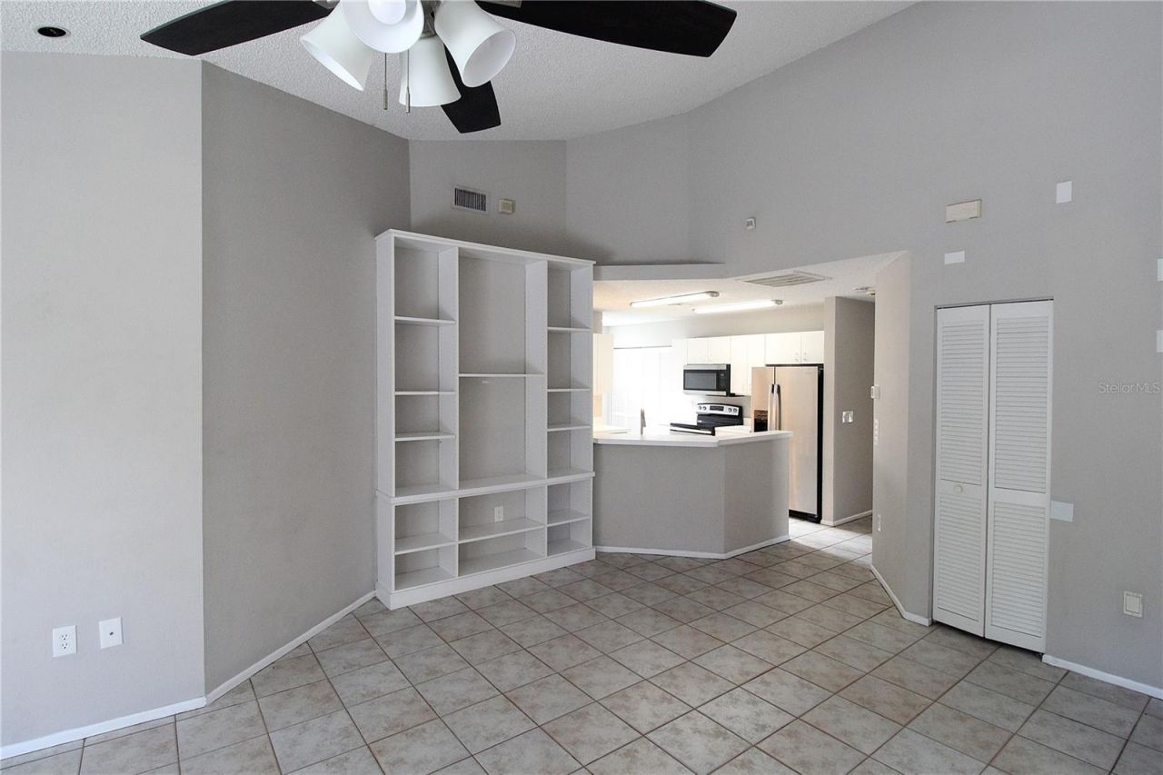 4218 Saint Charles Drive, Sarasota, FL 34243 Photo