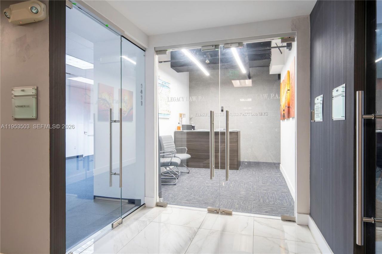 150 SE 2nd Ave , Unit 1410, Miami, FL 33131 Photo