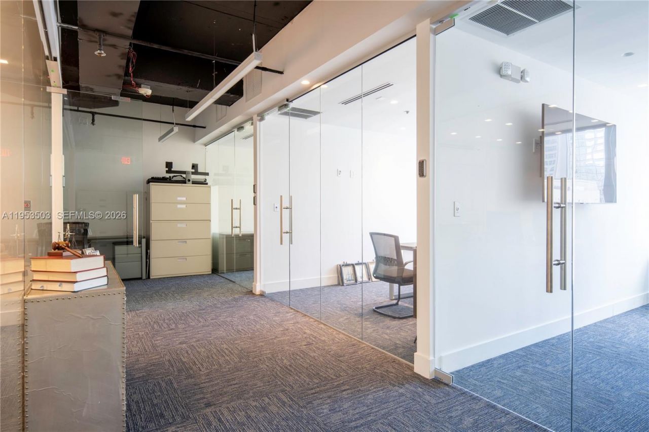 150 SE 2nd Ave , Unit 1410, Miami, FL 33131 Photo