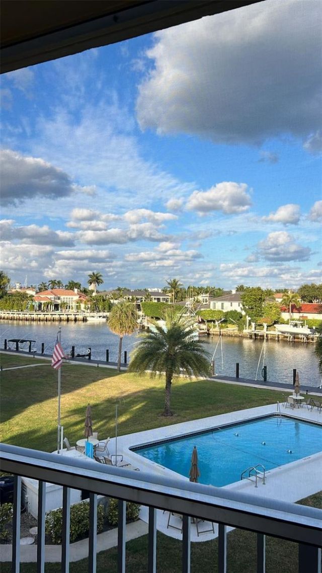 230 N Federal Hwy, Unit 305, Deerfield Beach, FL 33441 Photo