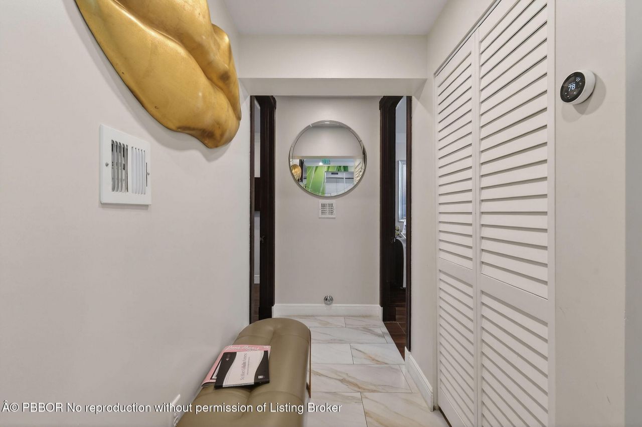 249 Peruvian Avenue, Unit 1811, Palm Beach, FL 33480 Photo