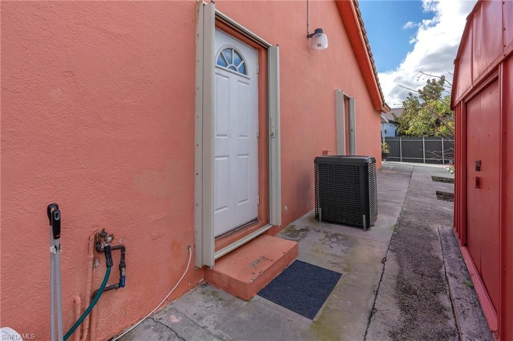 1002 SW 142nd Ct, Miami, FL 33184 Photo