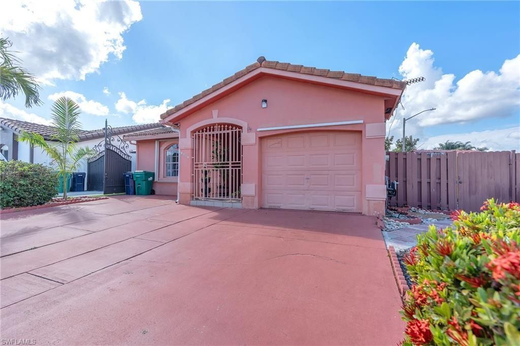 1002 SW 142nd Ct, Miami, FL 33184 Photo