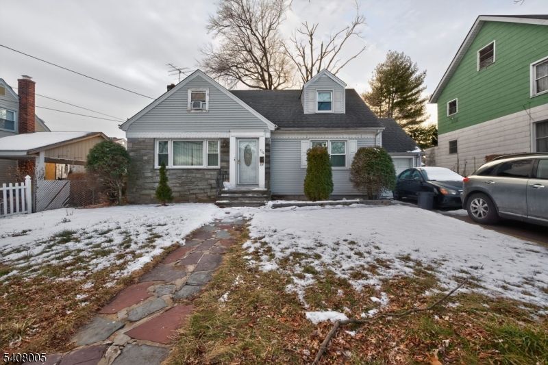 736 Vivian Ter, Union, NJ 07083 Main Photo