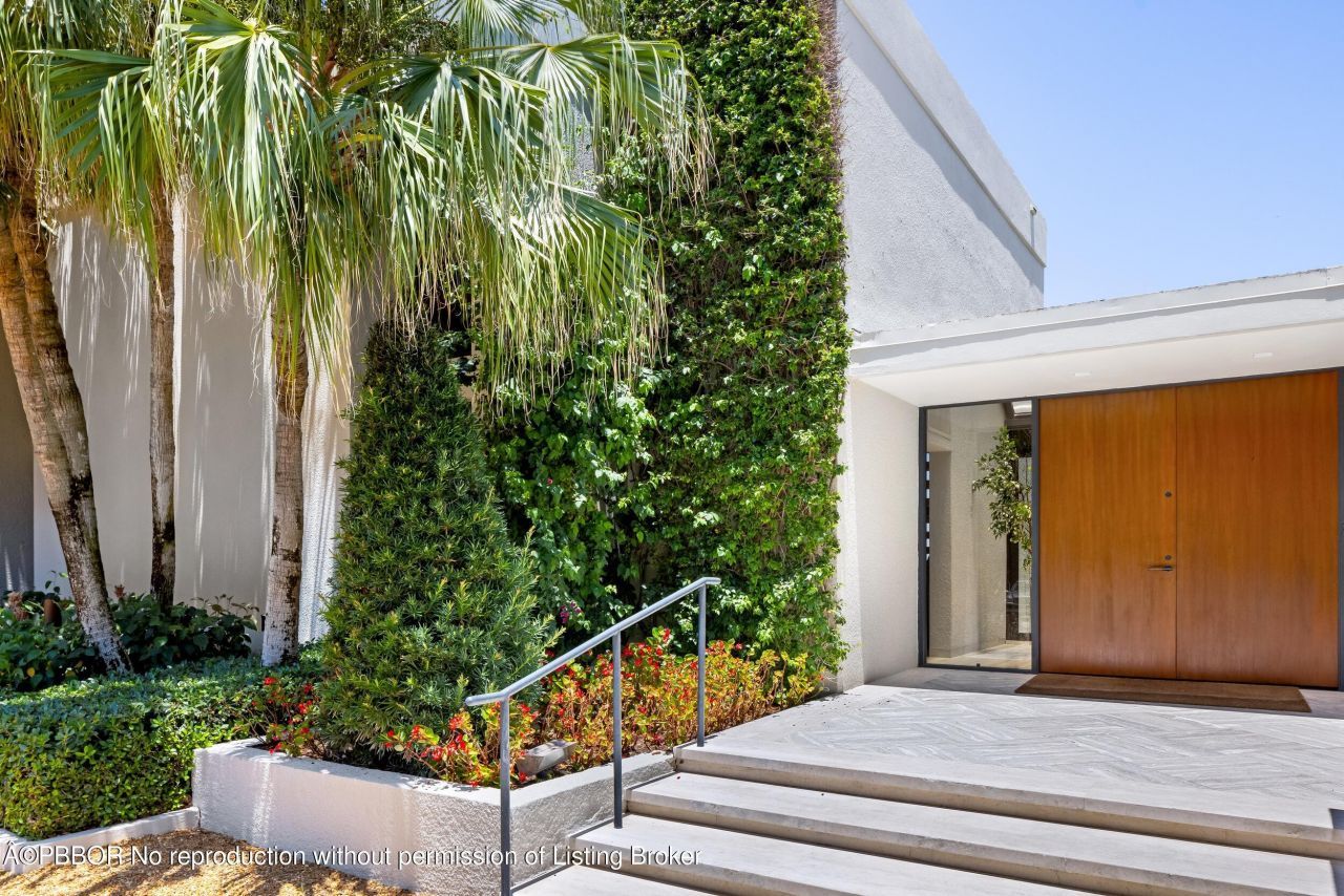 1446 N Ocean Boulevard, Palm Beach, FL 33480 Photo