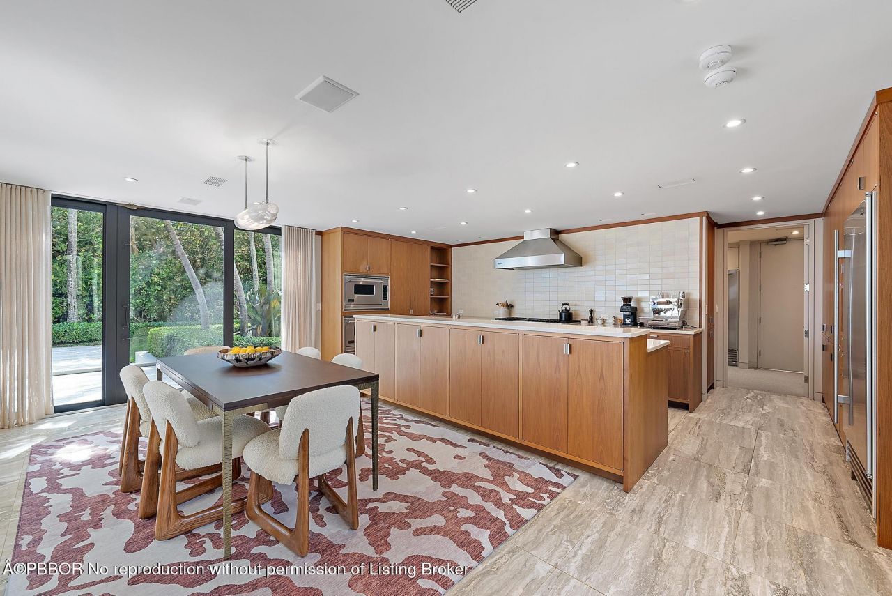 1446 N Ocean Boulevard, Palm Beach, FL 33480 Photo