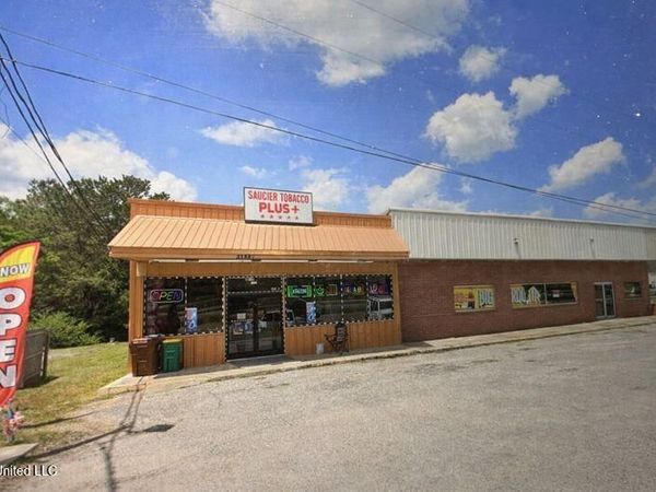 23481 Central Drive, Saucier, MS 39574