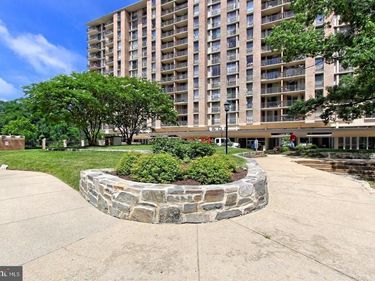 4600 S FOUR MILE RUN DRIVE, Unit 629, ARLINGTON, VA 22204