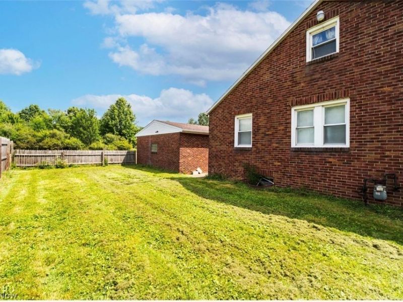 4242 Mccartney Road, Lowellville, OH 44436 Photo 27