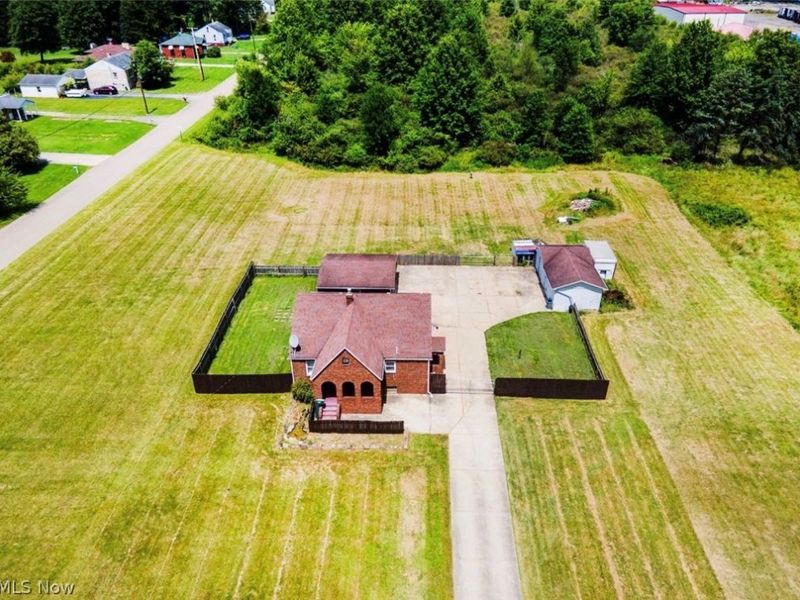4242 Mccartney Road, Lowellville, OH 44436 Photo 29