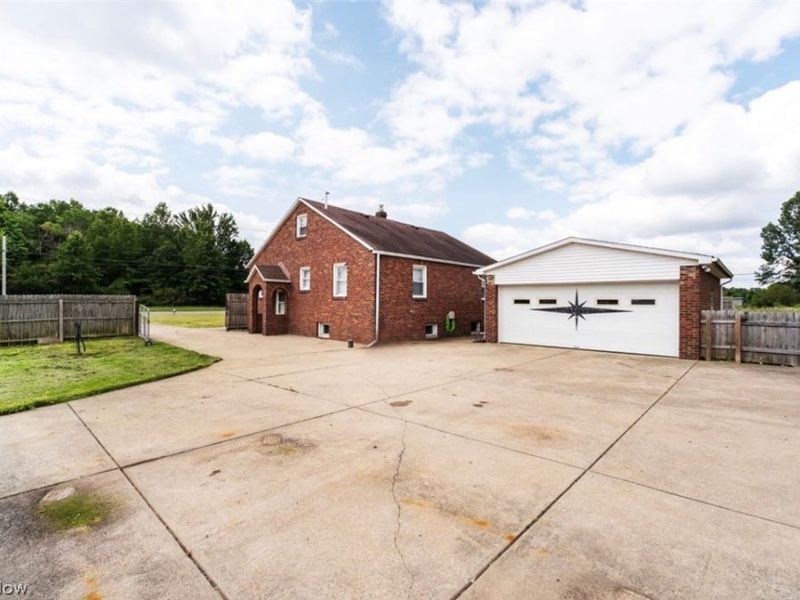4242 Mccartney Road, Lowellville, OH 44436 Photo 33